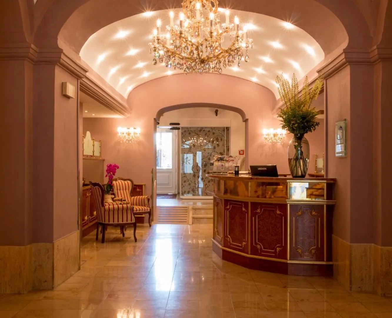 Schlosshotel Roemischer Kaiser Βιέννη 4*,  Αυστρία
