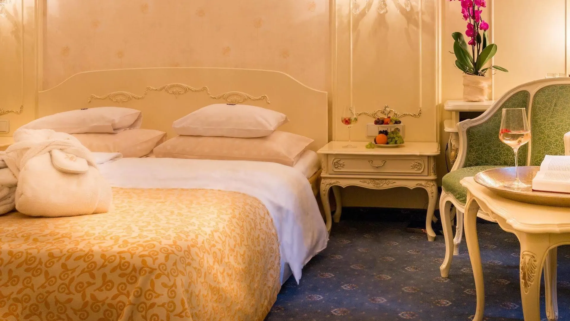 Schlosshotel Roemischer Kaiser Βιέννη 4*,  Αυστρία