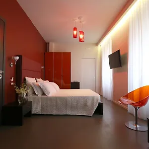 https://residenza-crescenzio.it-romehotels.com