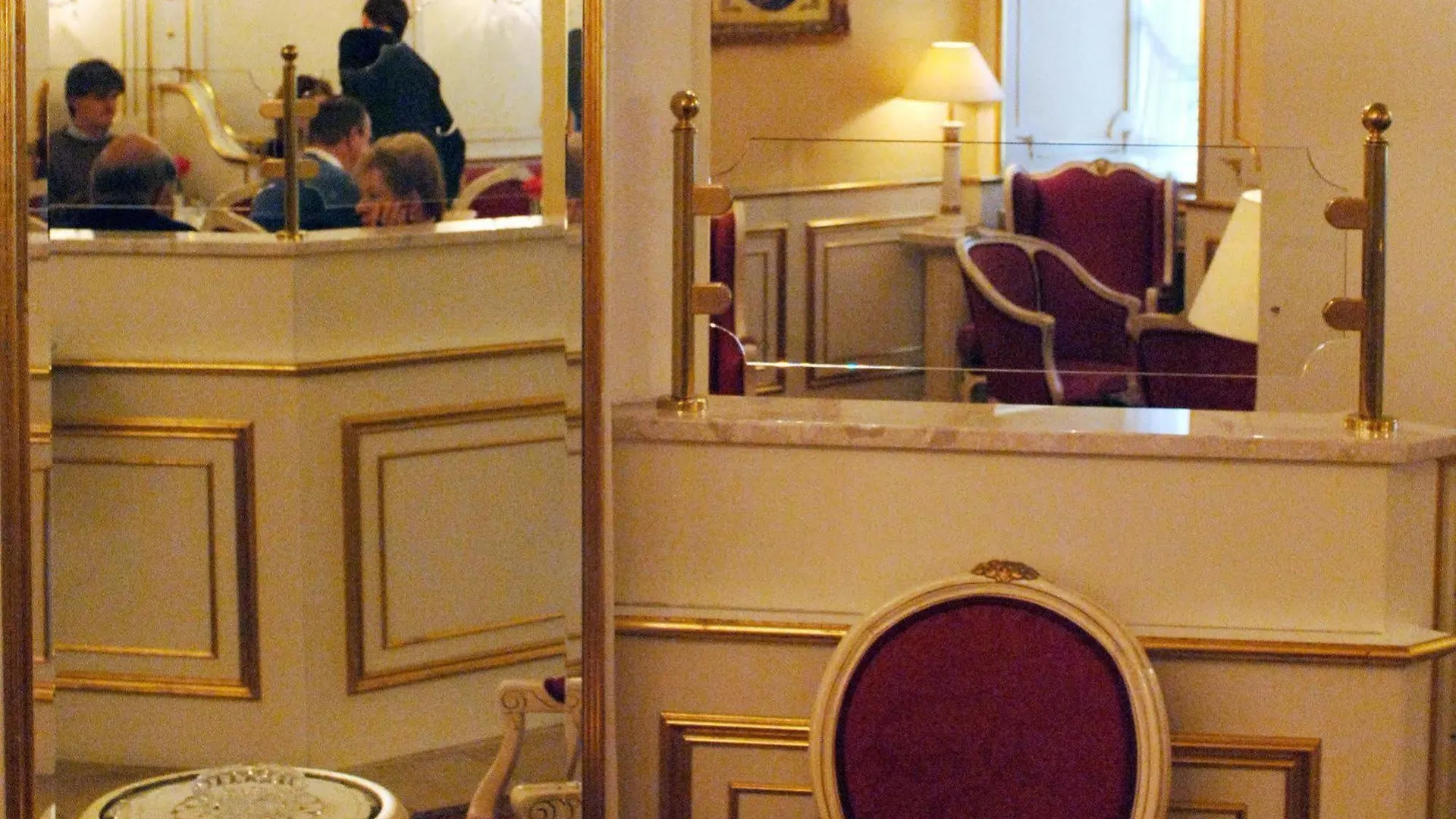 Schlosshotel Roemischer Kaiser Vienna Hotel