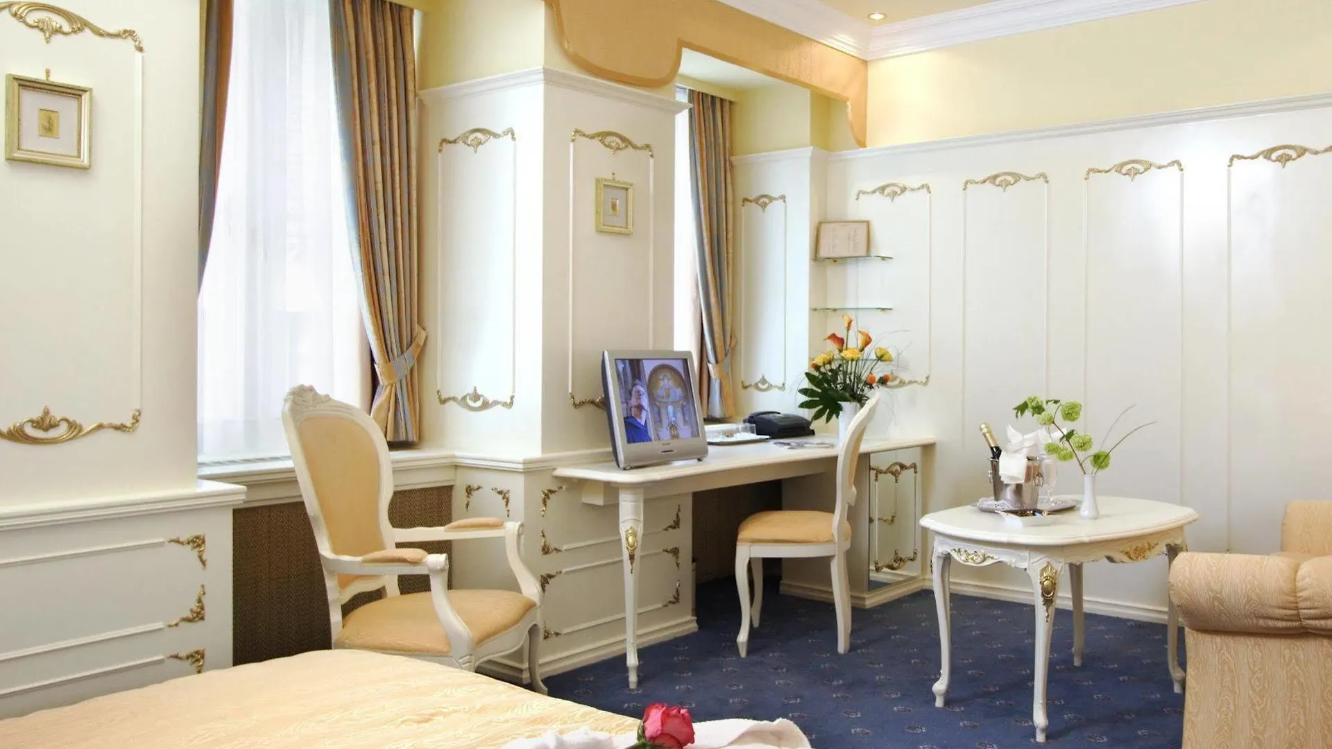 Schlosshotel Roemischer Kaiser Viyana