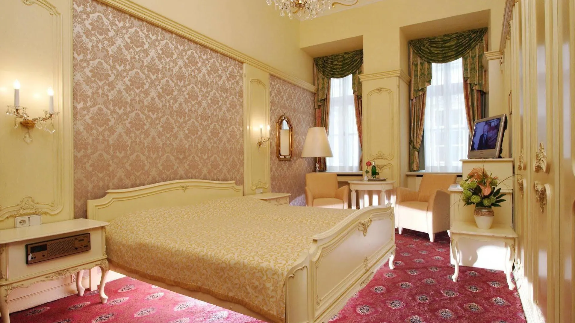 Hotel Schlosshotel Roemischer Kaiser Vienna